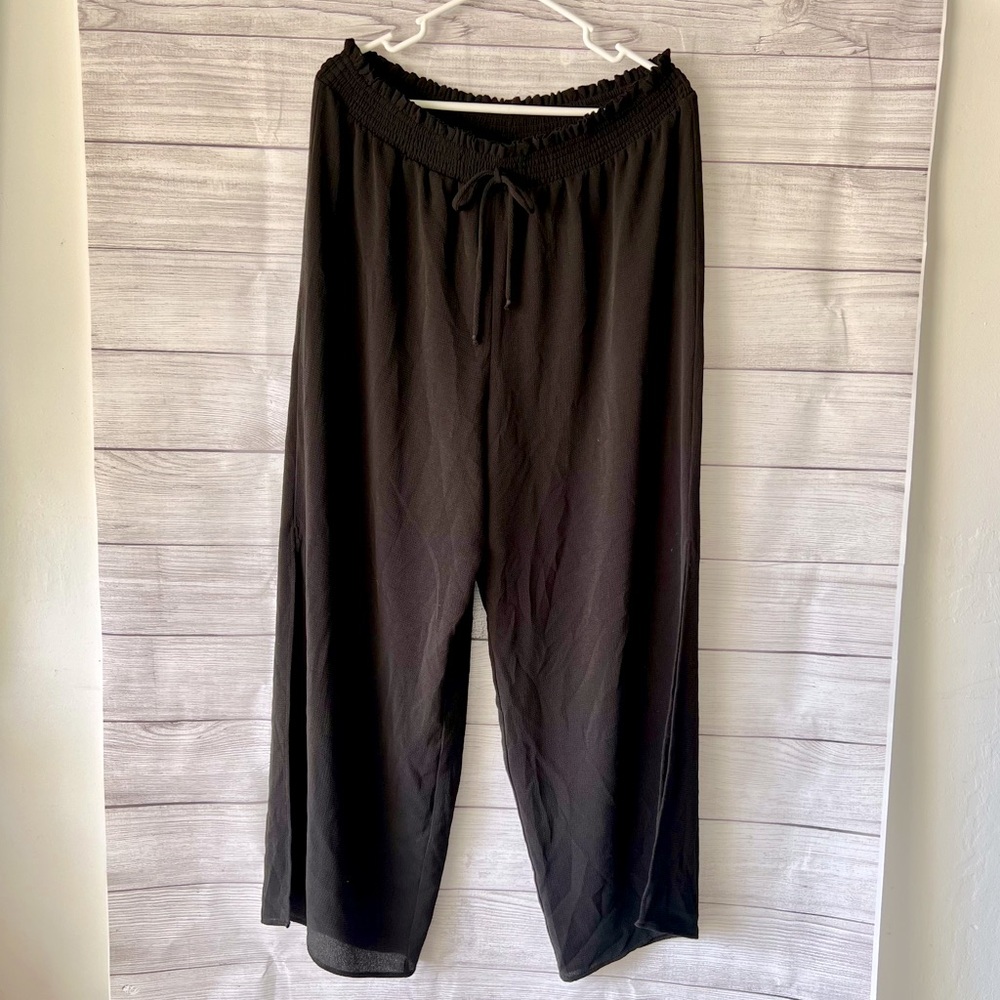 Lightweight & Flowy Beach Pants with Split Leg